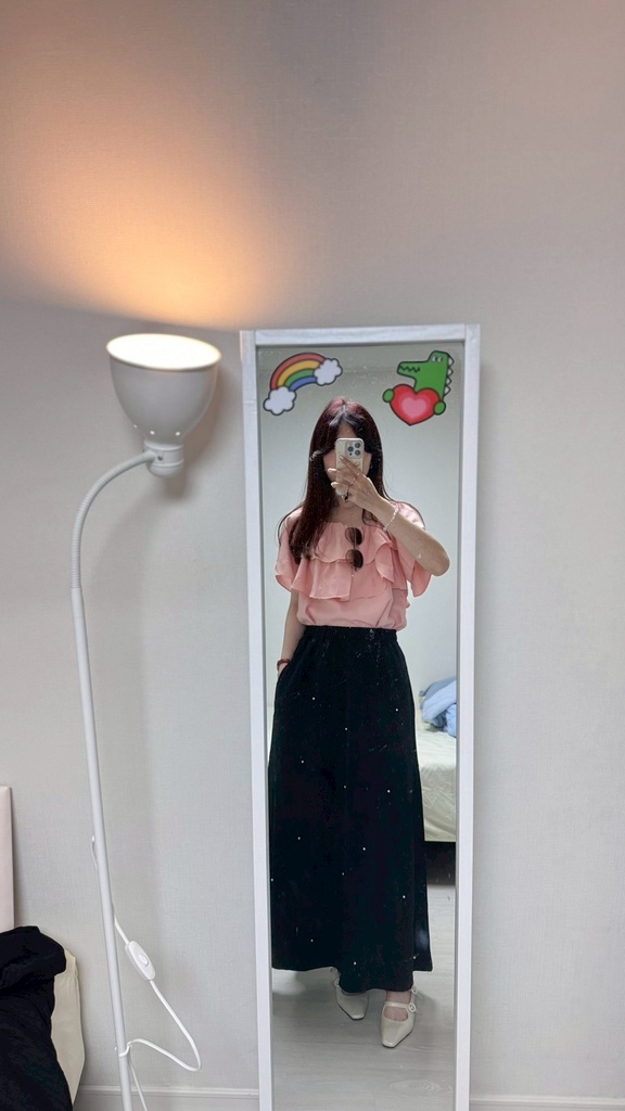 推薦款涼爽可拉一字超舒服浪漫渡假感上衣