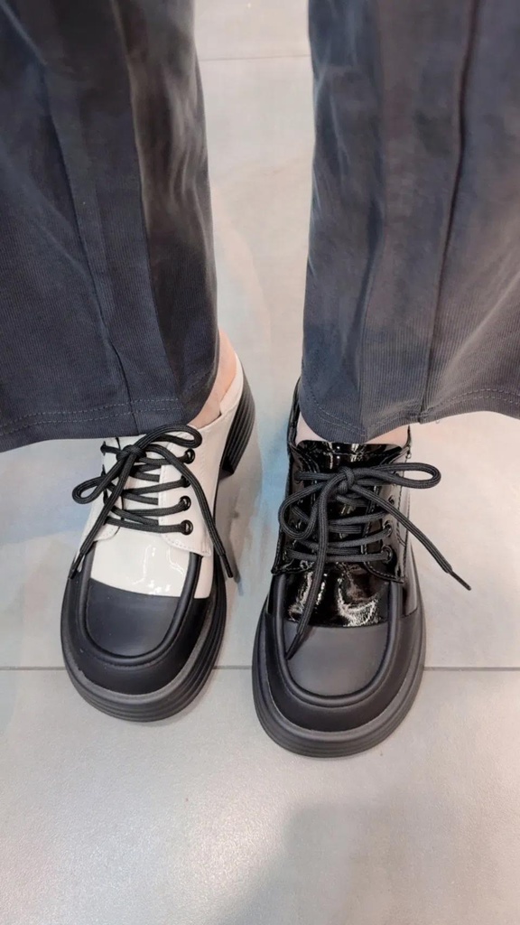 推薦款兩穿軟底厚底跟皮鞋前2.5後5cm