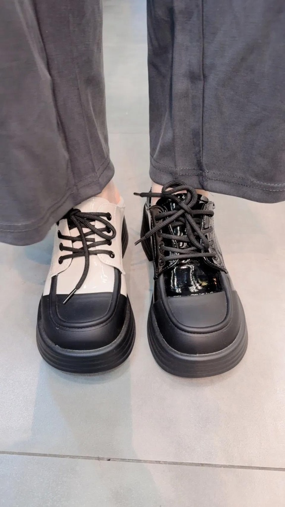 推薦款兩穿軟底厚底跟皮鞋前2.5後5cm