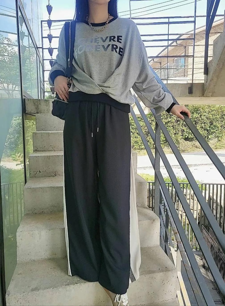 高單設計款側邊拉鍊直條西裝褲