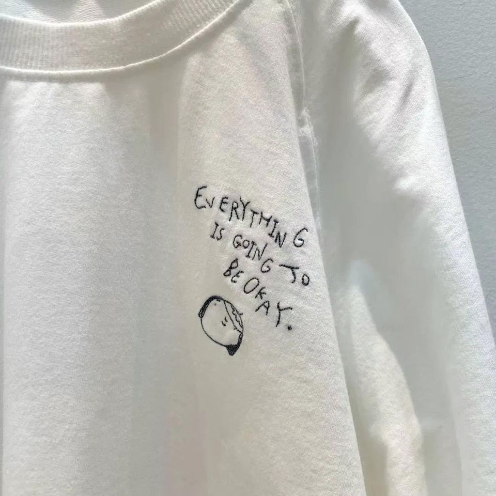 高質感可愛刺繡手肘拼接設計T
