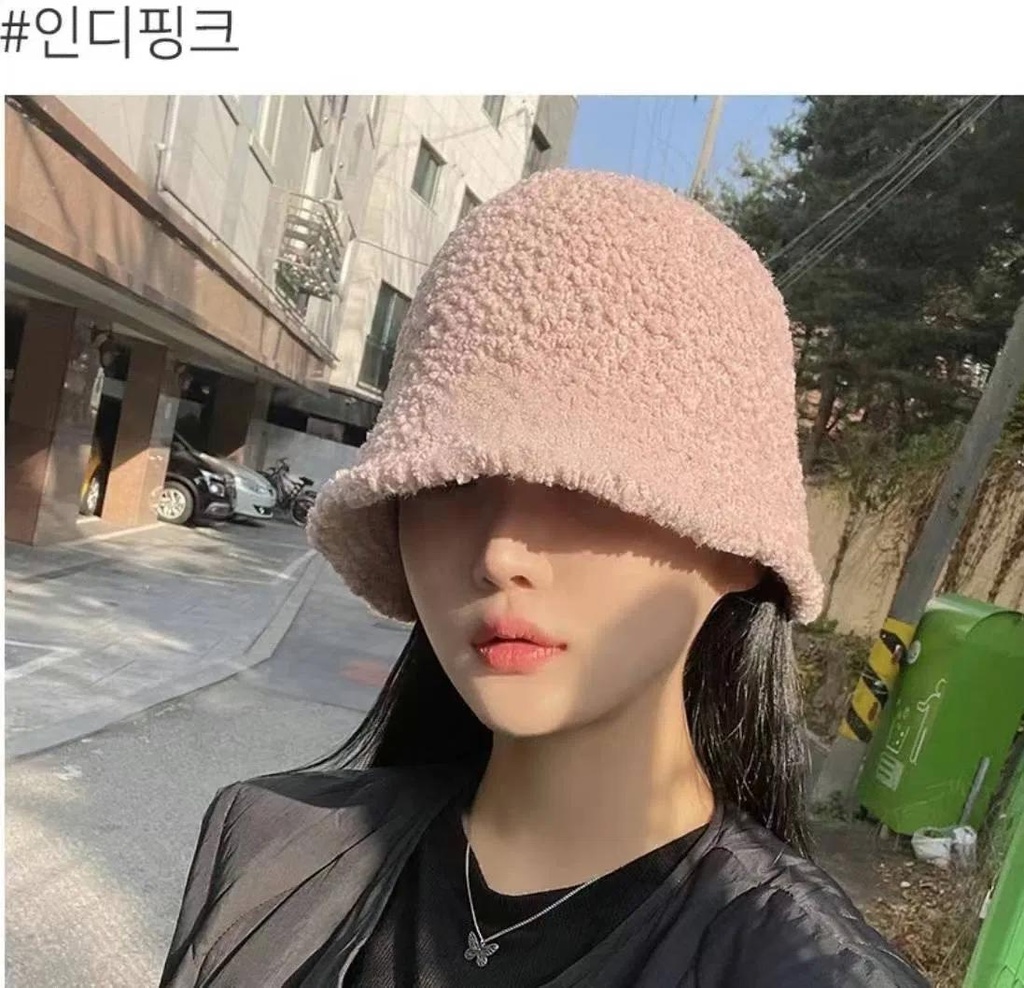 把綿羊戴頭上的漁夫帽