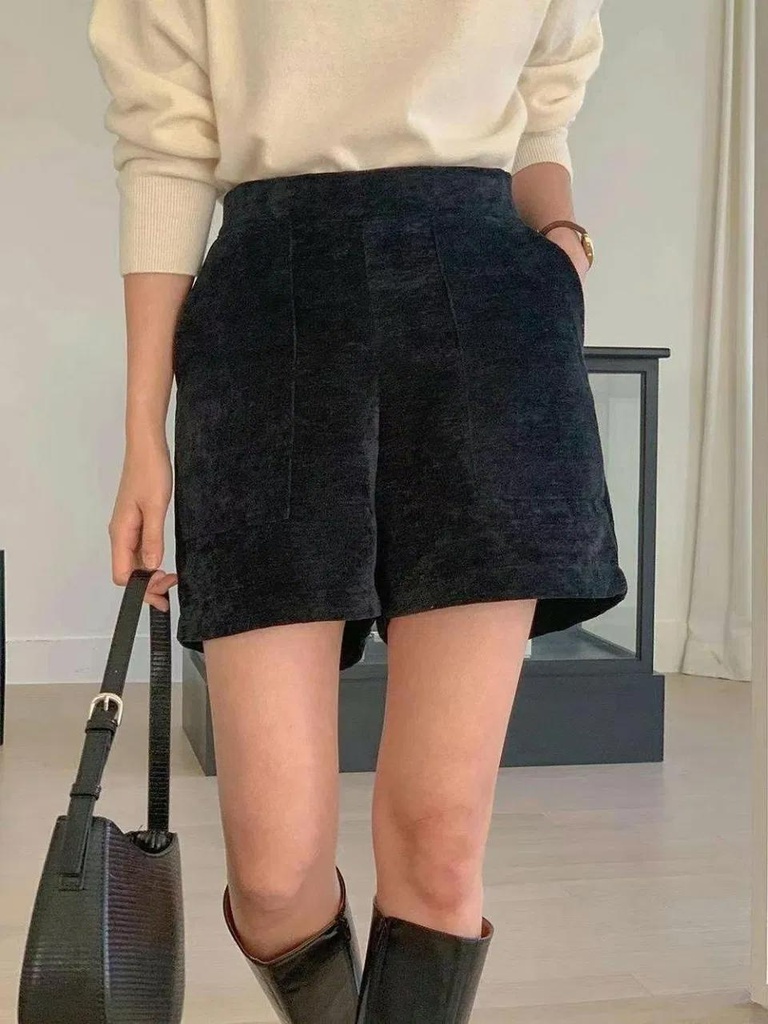 小香風質感雙口袋後鬆緊短褲