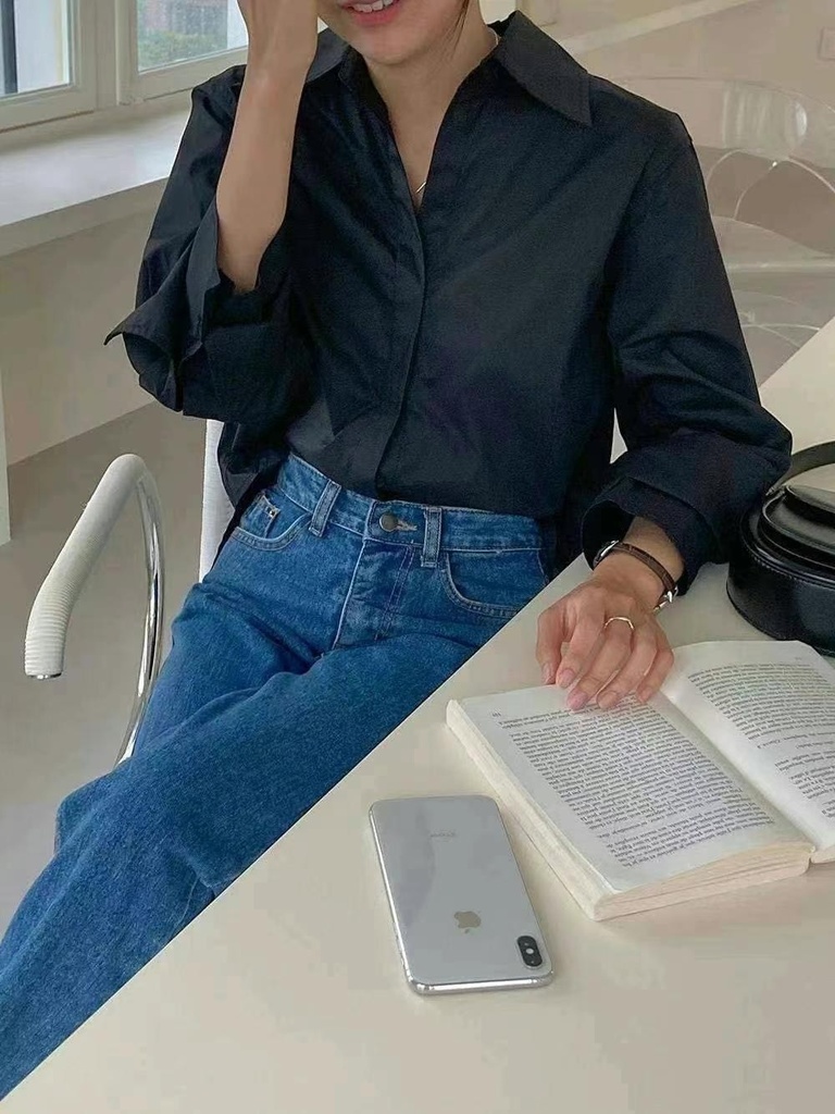 薄款寬鬆隱藏扣前短後長長袖上衣