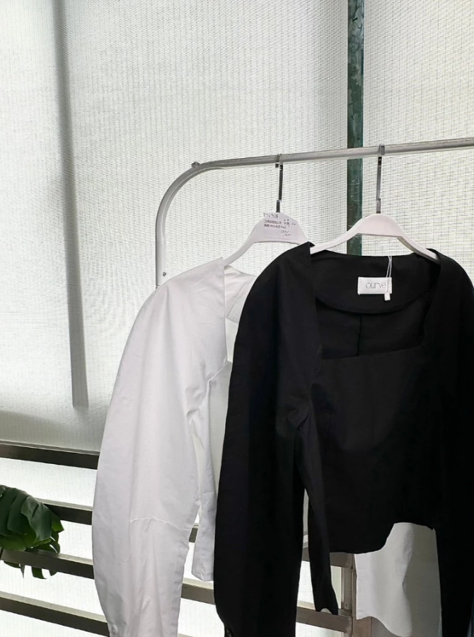 方領造型袖上衣