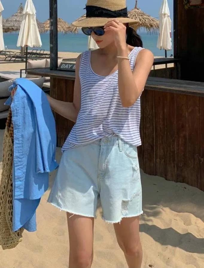 夏日必備全鬆緊刷破薄款牛仔短褲