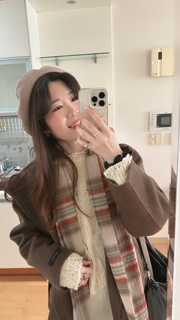 推薦款超美100%羊絨格紋圍巾