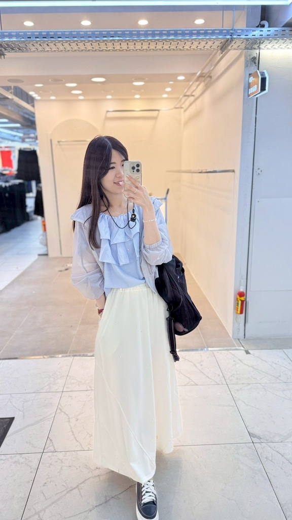 推薦款涼爽可拉一字超舒服浪漫渡假感上衣