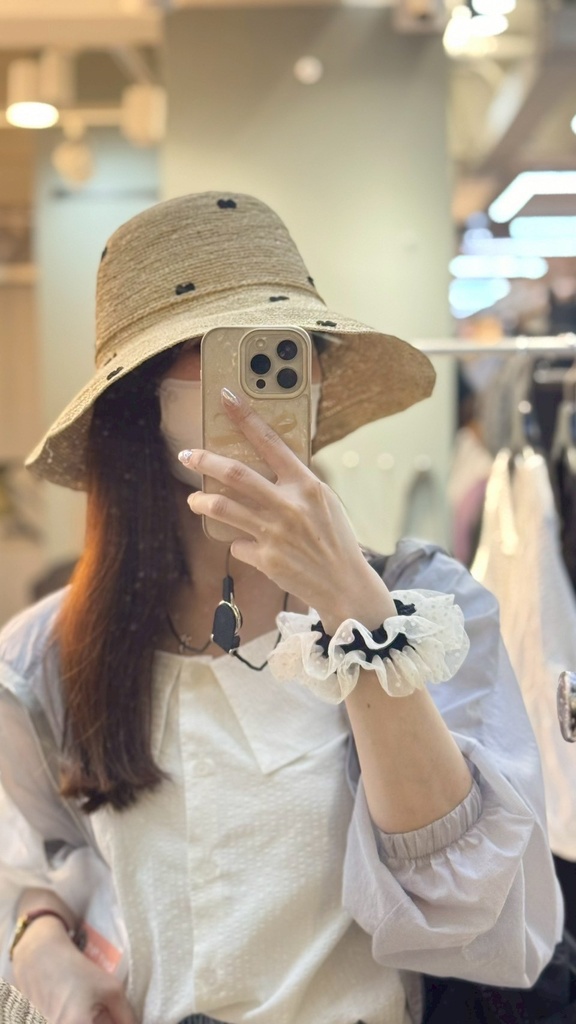 厚磅夏日必備刺繡可愛蝴蝶結感防曬草帽