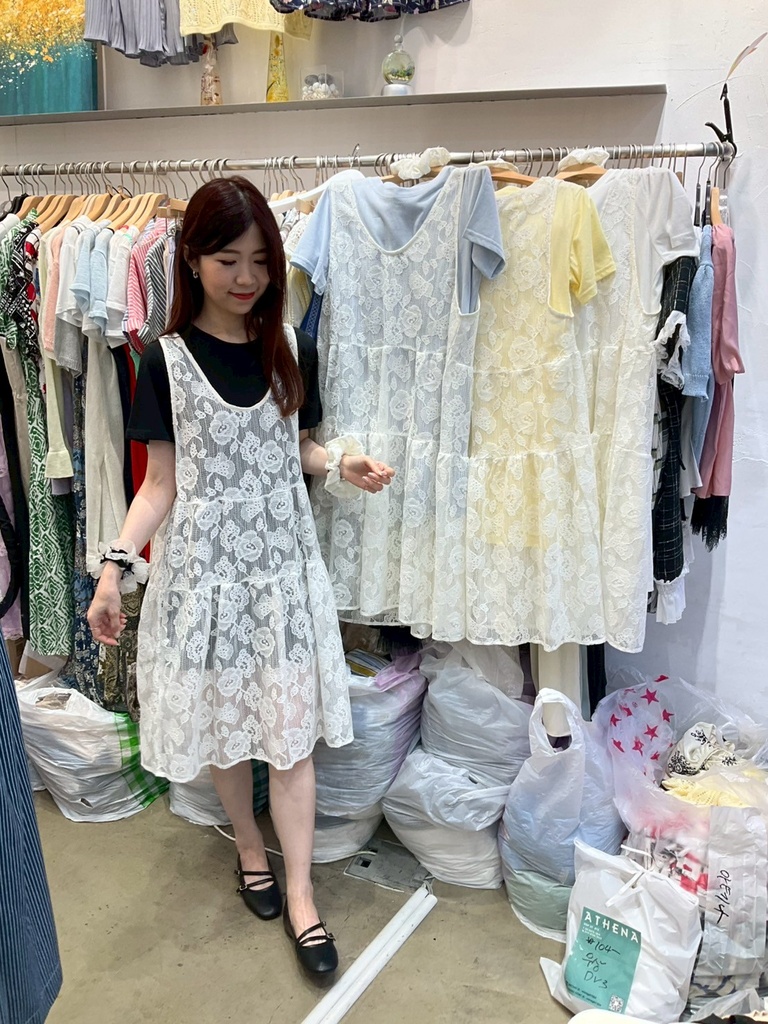 兩件式浪漫刺繡紗裙短袖洋裝