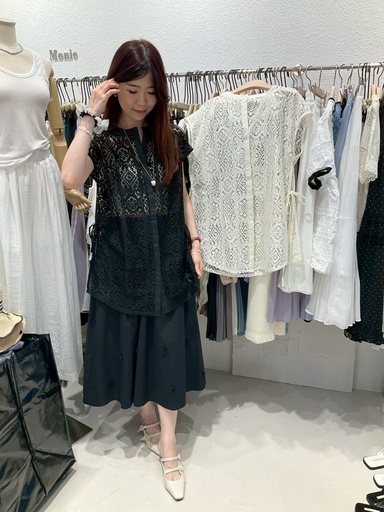 [MN722] 窗花蕾絲綁帶背心