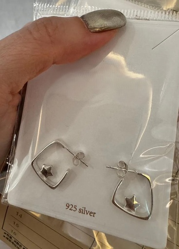 [M2701] 925純銀不規則方形小星星耳環