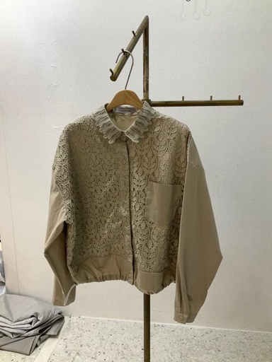 [WT922] 燒花刺繡拼接前口袋拉鍊外套