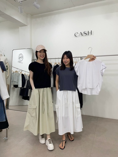 [C6348] 下擺小切口蓋袖短T